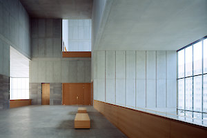 Museumshalle im 1. Obergeschoss, Foto: Werner Huthmacher, Berlin
